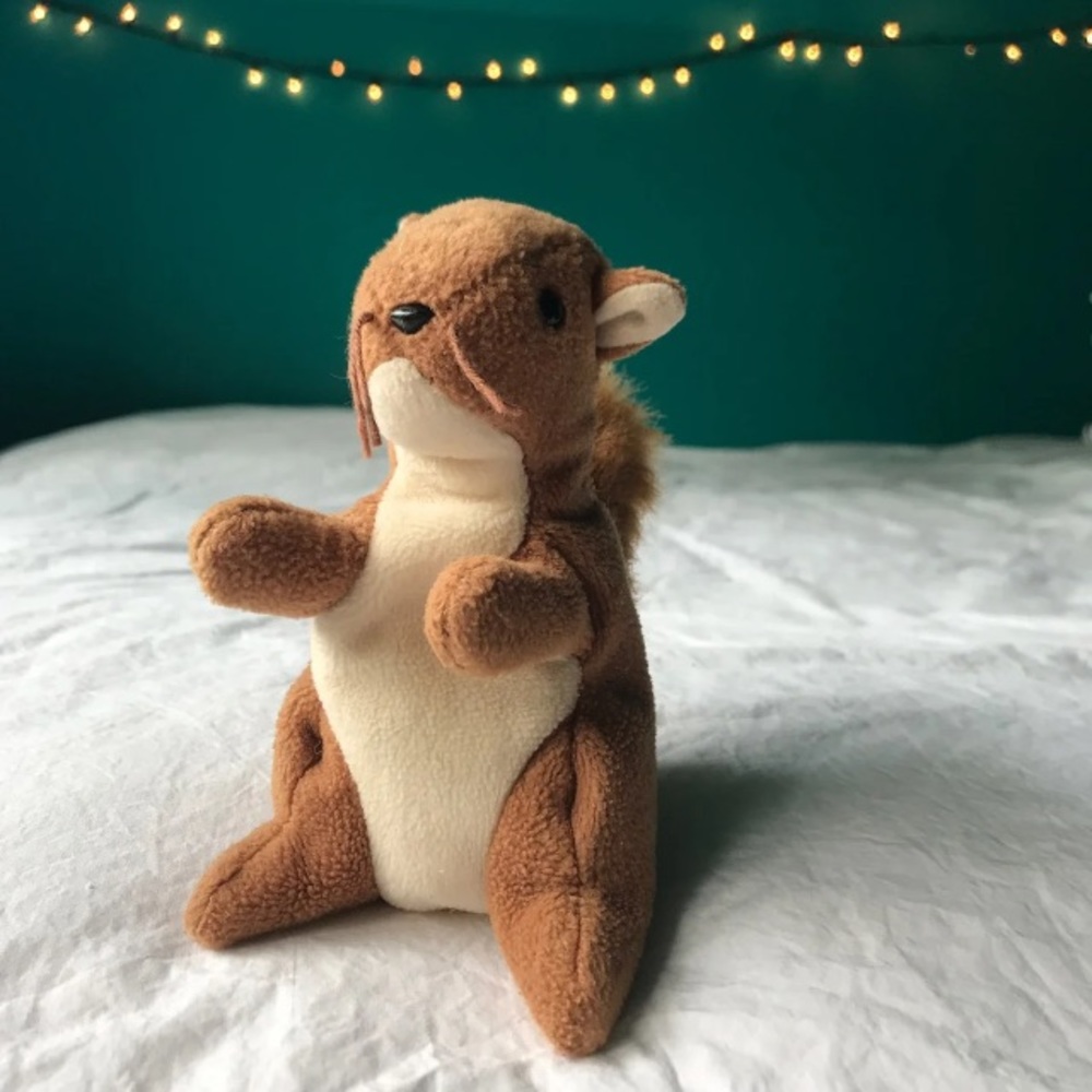 TY The Beanie Babies Collection Nuts